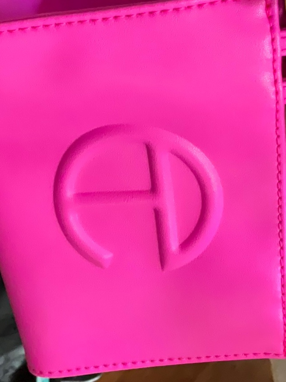 brand new without tags comes with duster Telfar mini crossbody bag fuchsia